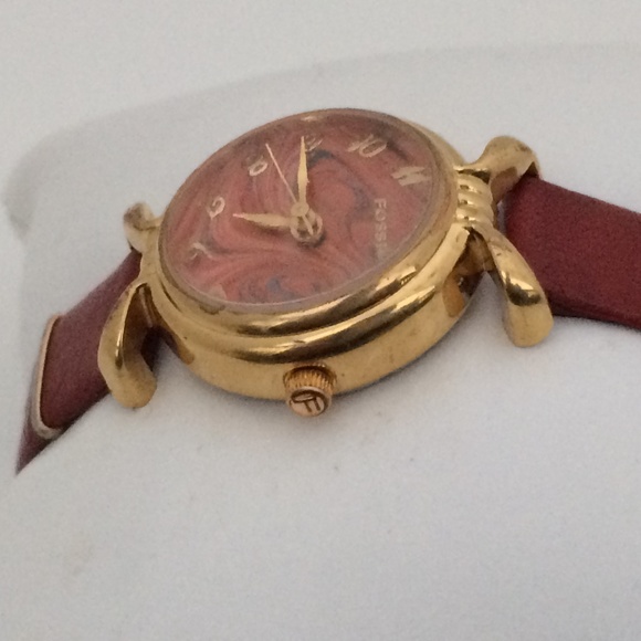 Rare Fossil Ladies Watch Gold Tone Brown Leather - Picture 7 of 8